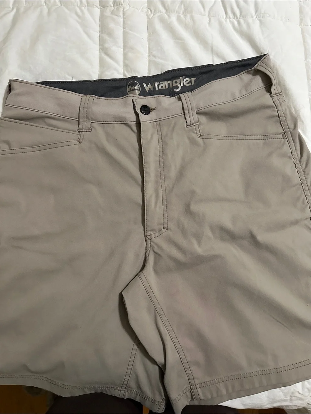 Wrangler Light Taupe Performance Shorts